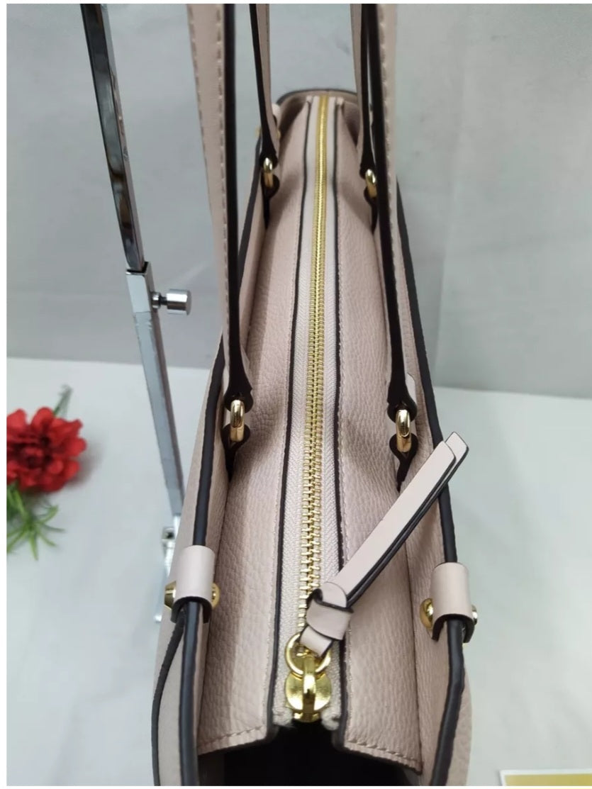 Authentic Michael Kors Holly Handbag