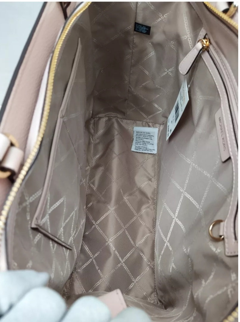 Authentic Michael Kors Holly Handbag